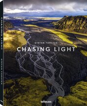 Stefan Forster: Chasing Light
