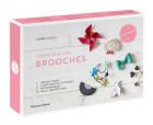 Create Your Own Brooches (A Craft Studio Kit)