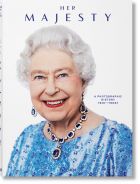 Her Majesty. A Photographic History 1926–Today XL